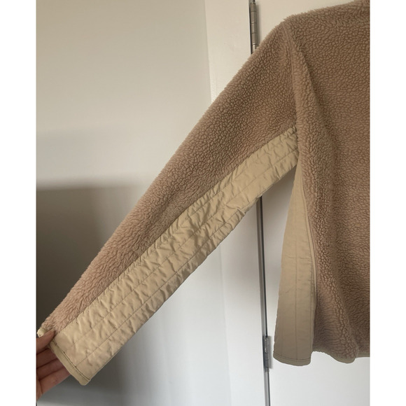 Patagonia Women's M Beige Tan Synchilla Retro-X Fleece Hiking Camping Jacket - Picture 8 of 14